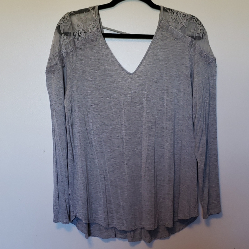 American Eagle Outfitters Soft and Sexy Lace Top